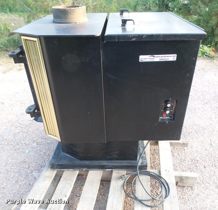 image for item DR9221 Englander pellet stove