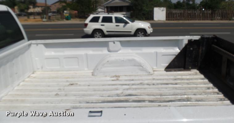 image for item DR9227 2006 Chevrolet Silverado 2500HD pickup truck