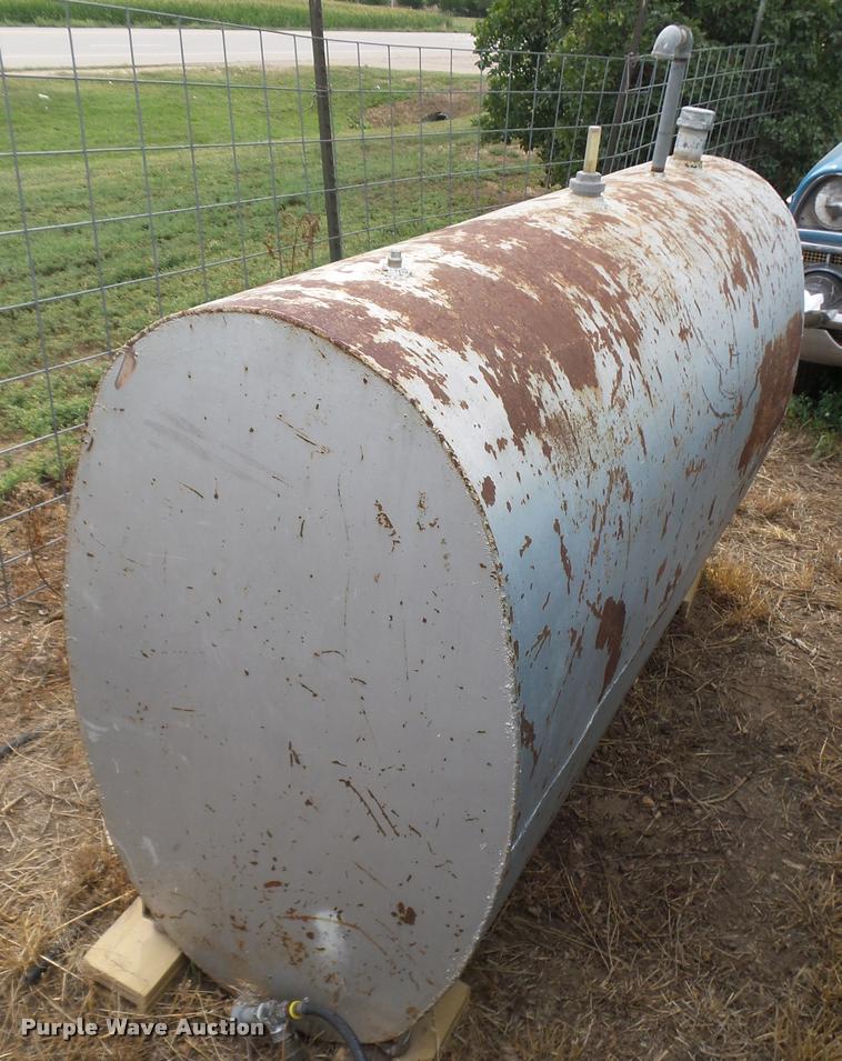 image for item DR9238 Fuel tank