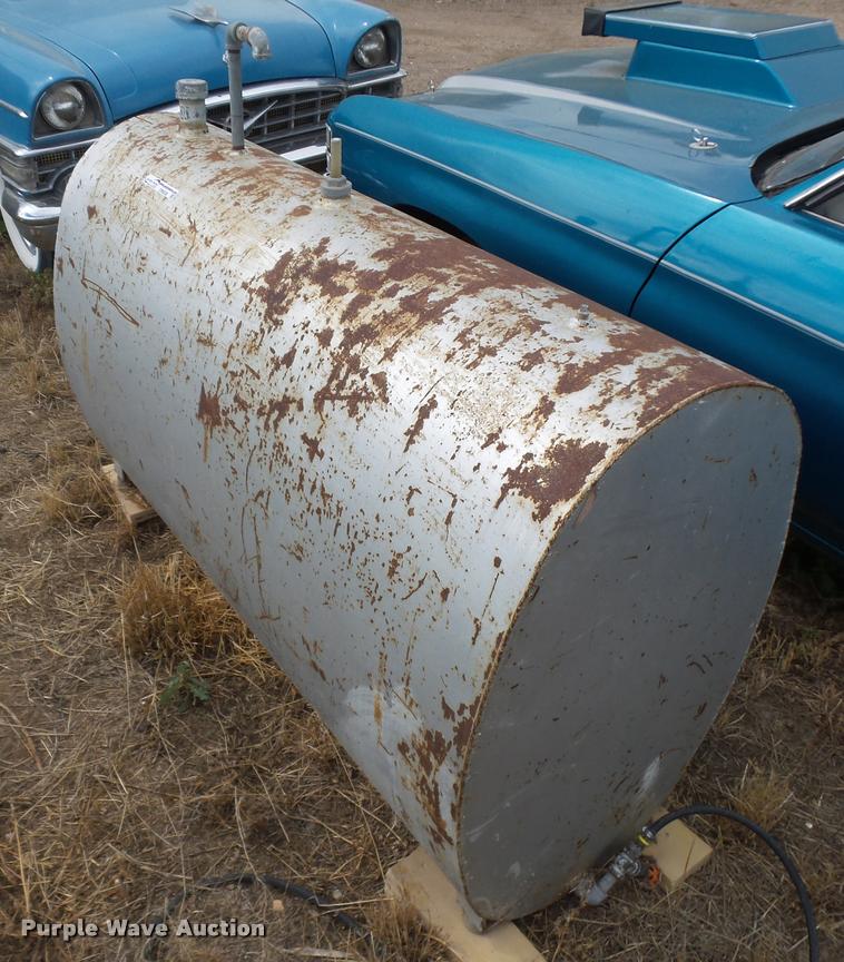 image for item DR9238 Fuel tank