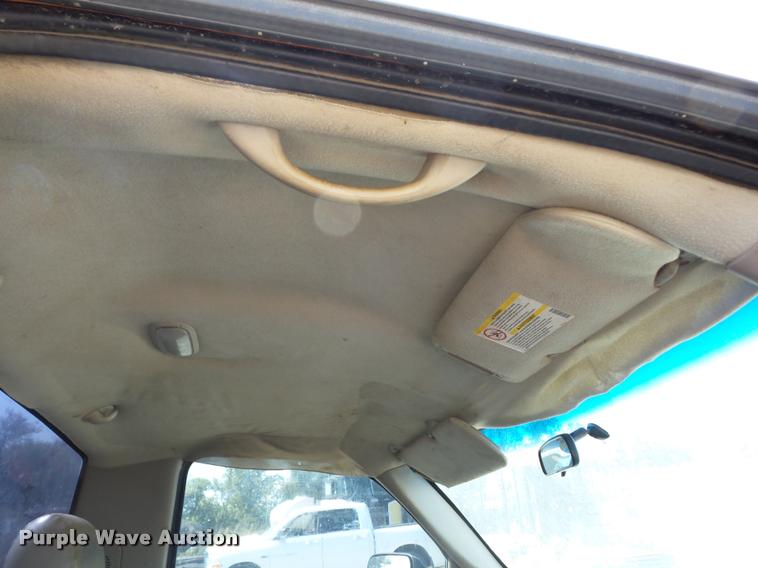 image for item J8597 2006 Chevrolet 2500HD pickup truck