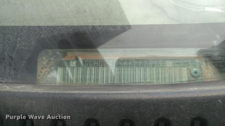 image for item J8597 2006 Chevrolet 2500HD pickup truck