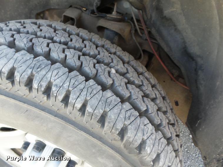 image for item J8599 2006 Chevrolet Silverado 2500HD pickup truck