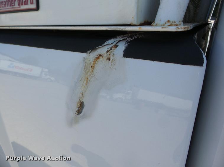 image for item J8601 2011 Chevrolet Silverado 2500HD Ext. Cab pickup truck