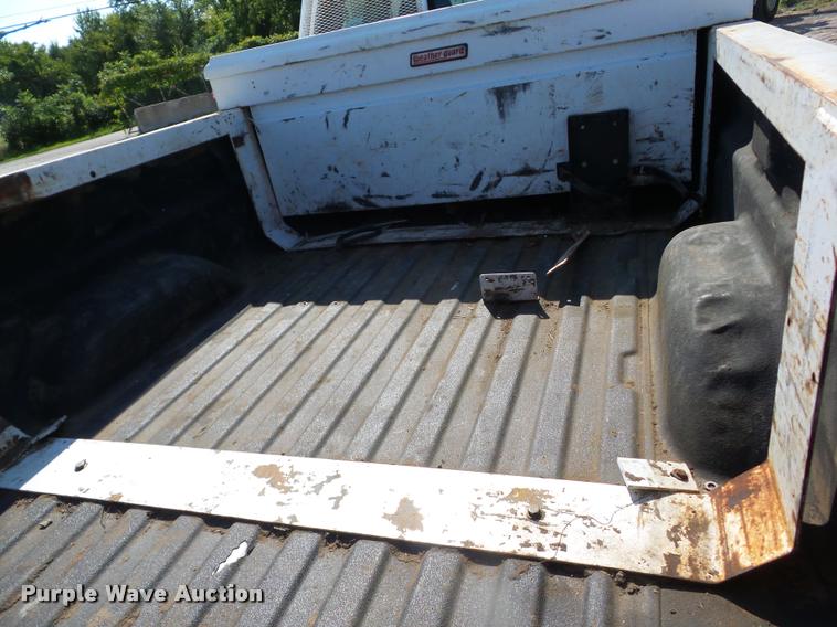 image for item J8601 2011 Chevrolet Silverado 2500HD Ext. Cab pickup truck