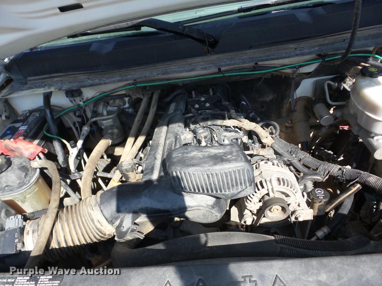 image for item J8601 2011 Chevrolet Silverado 2500HD Ext. Cab pickup truck