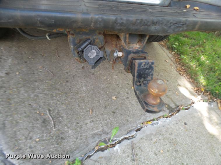 image for item K1785 2005 Chevrolet Silverado 2500HD LS Ext. Cab pickup truck