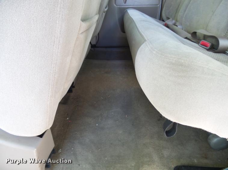 image for item K1785 2005 Chevrolet Silverado 2500HD LS Ext. Cab pickup truck