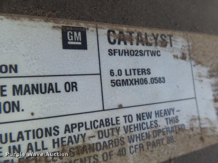 image for item K1785 2005 Chevrolet Silverado 2500HD LS Ext. Cab pickup truck