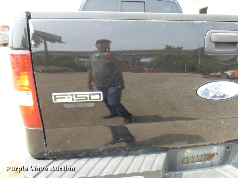 image for item K1792 2007 Ford F150 SuperCrew pickup truck