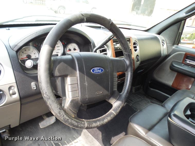 image for item K1792 2007 Ford F150 SuperCrew pickup truck