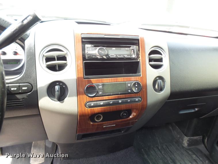 image for item K1792 2007 Ford F150 SuperCrew pickup truck