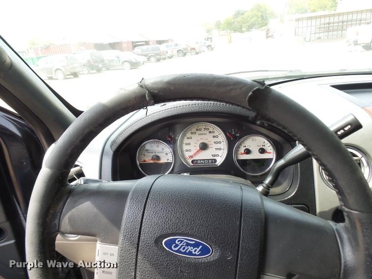 image for item K1792 2007 Ford F150 SuperCrew pickup truck