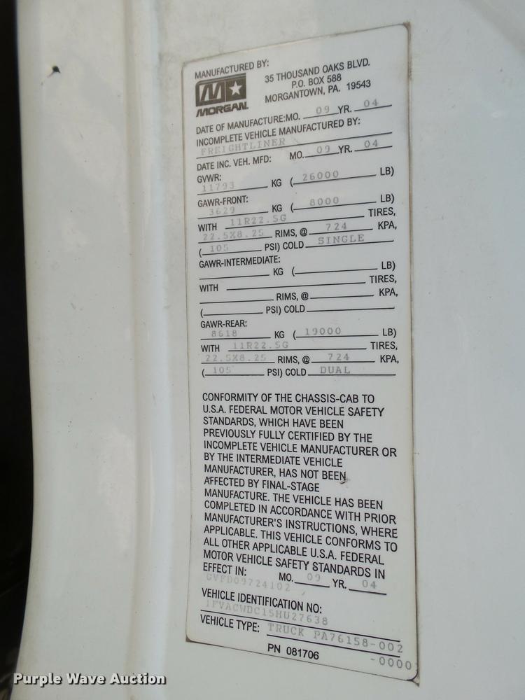 image for item L1506 2005 Freightliner Business Class M2 box truck