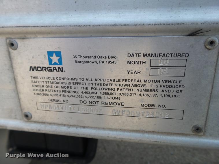 image for item L1506 2005 Freightliner Business Class M2 box truck