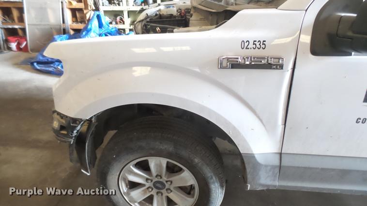 image for item L2279 2015 Ford F150 pickup truck