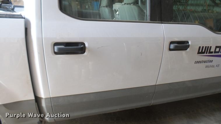 image for item L2279 2015 Ford F150 pickup truck