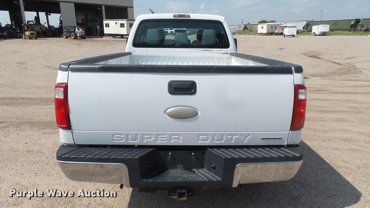image for item L2302 2012 Ford F250 Super Duty Crew Cab pickup truck
