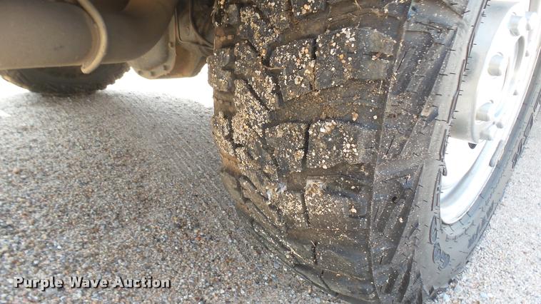 image for item L2302 2012 Ford F250 Super Duty Crew Cab pickup truck