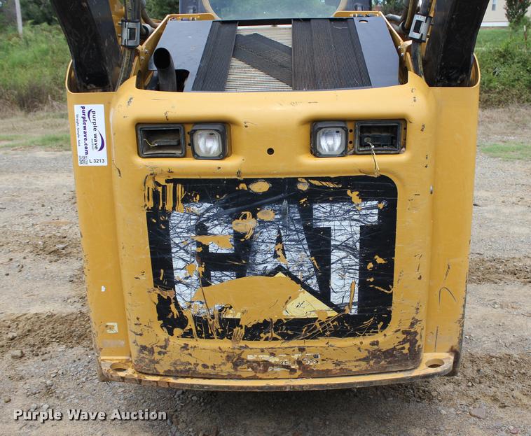 image for item L3213 2010 Caterpillar 272C skid steer