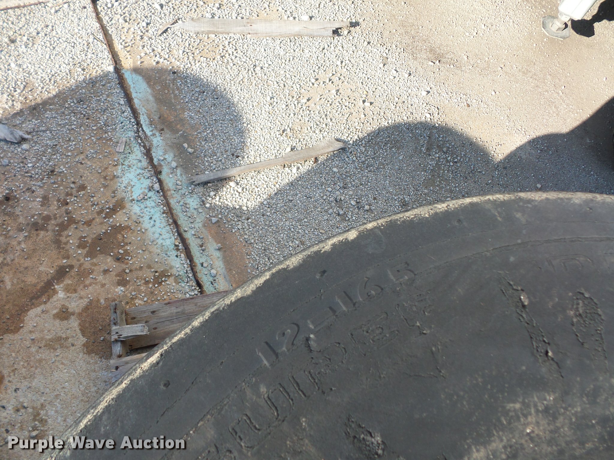 (4) 1216.5 tires and wheels in Lenexa, KS Item DD1616 sold Purple Wave