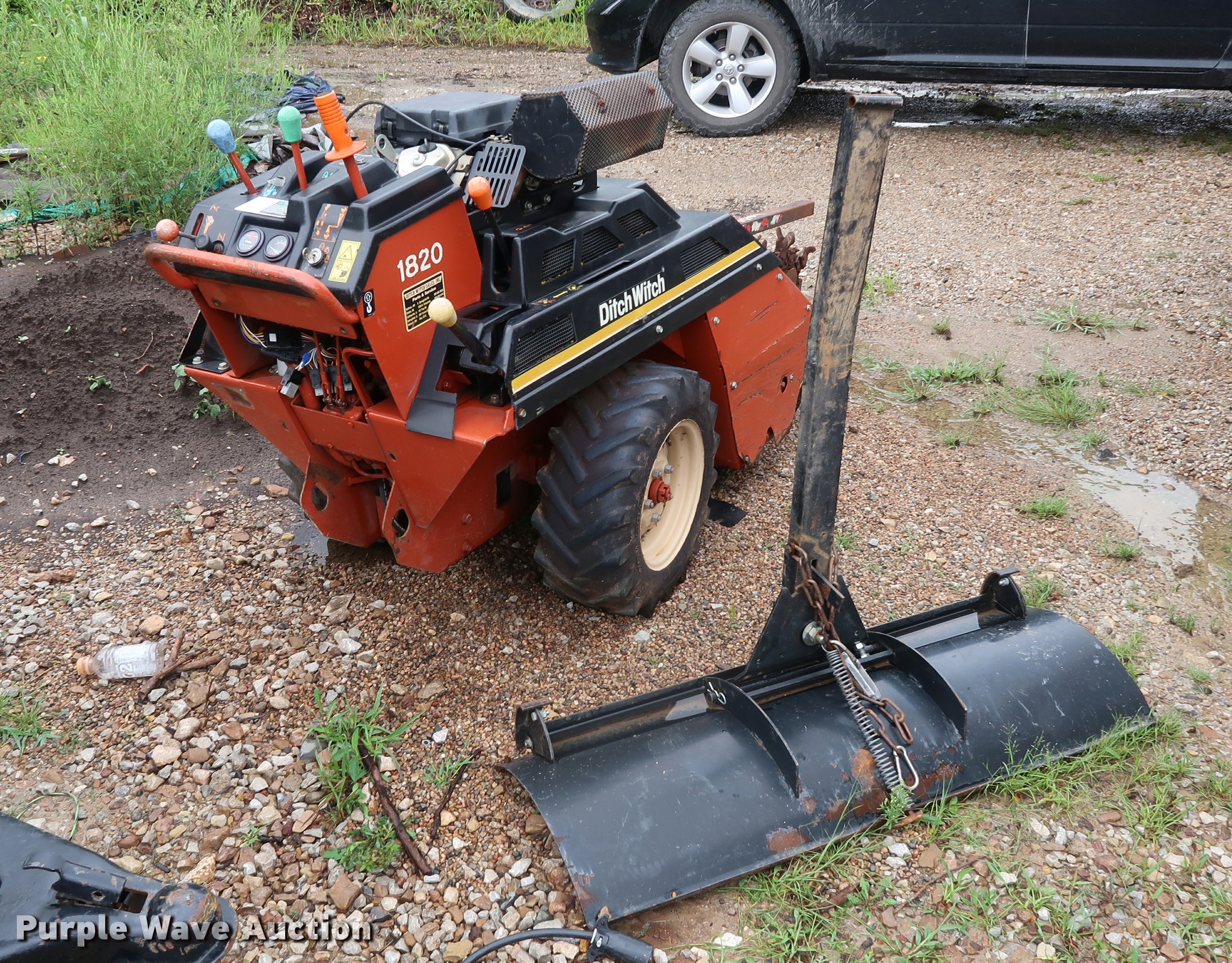 Ditch Witch 1820 trencher in Blue Springs, MO Item DD1681 sold