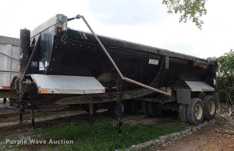 image for item BV9164 2007 Clement end dump trailer