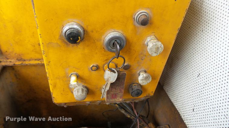 image for item DA1108 Galion T500L rigid frame motor grader