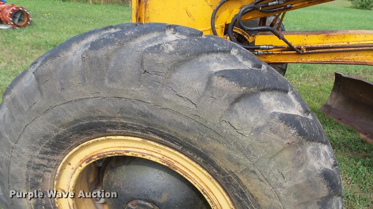 image for item DA1108 Galion T500L rigid frame motor grader