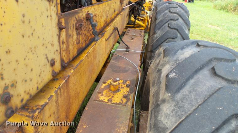 image for item DA1108 Galion T500L rigid frame motor grader