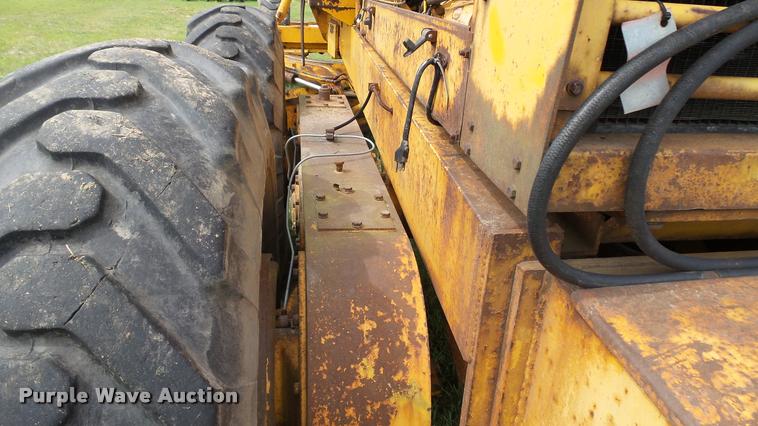 image for item DA1108 Galion T500L rigid frame motor grader