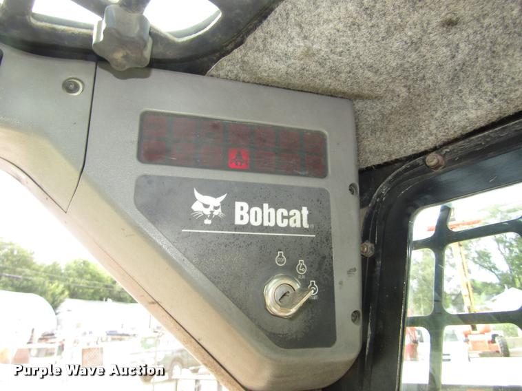 image for item DA3092 2006 Bobcat S250 skid steer
