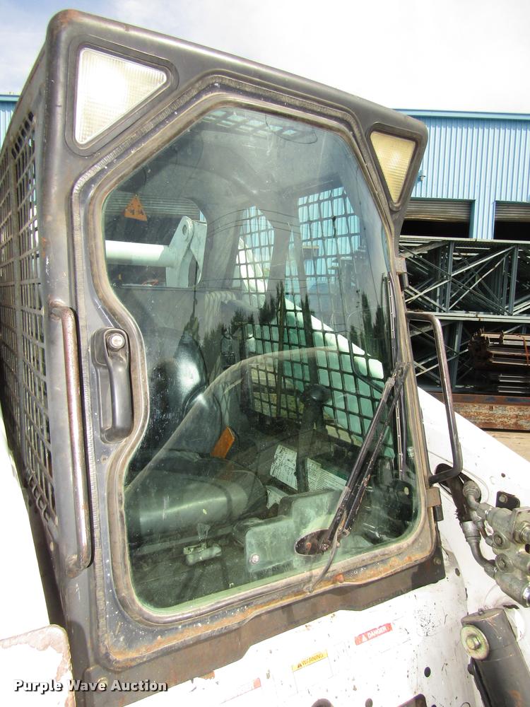 image for item DA3092 2006 Bobcat S250 skid steer