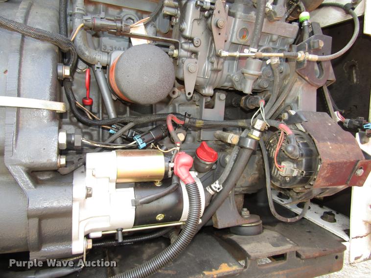 image for item DA3092 2006 Bobcat S250 skid steer