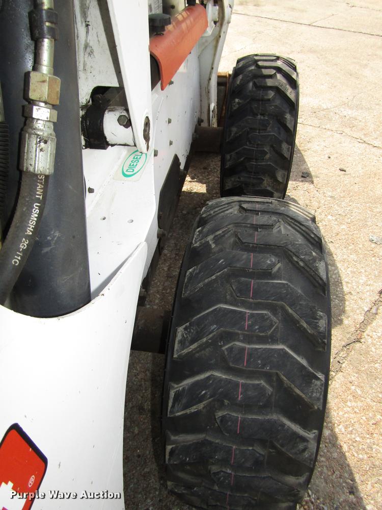 image for item DA3092 2006 Bobcat S250 skid steer