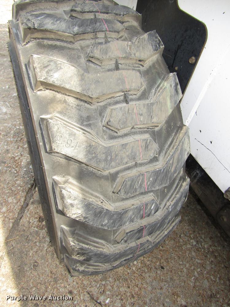 image for item DA3092 2006 Bobcat S250 skid steer