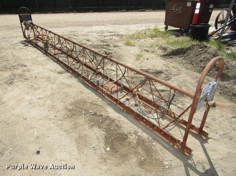 image for item DA3122 Concrete screed