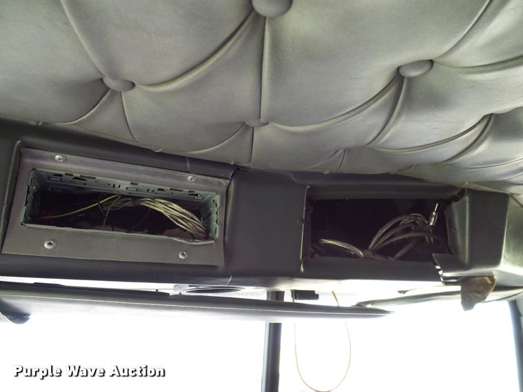 image for item DA6867 2000 Western Star 4964EX semi truck