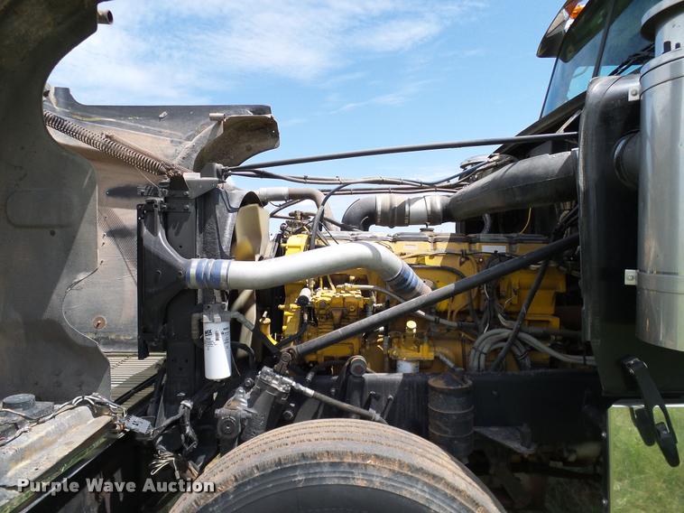 image for item DA6867 2000 Western Star 4964EX semi truck