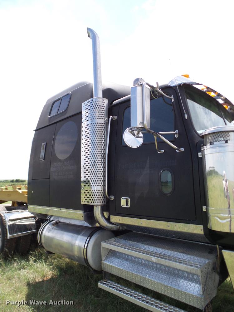 image for item DA6867 2000 Western Star 4964EX semi truck