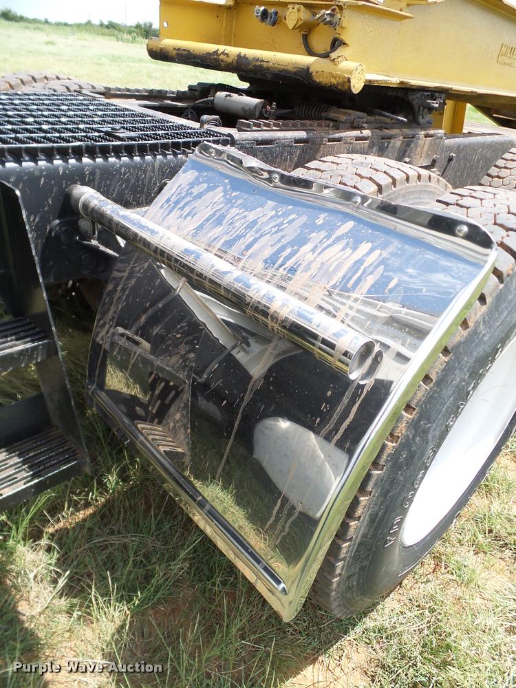 image for item DA6867 2000 Western Star 4964EX semi truck