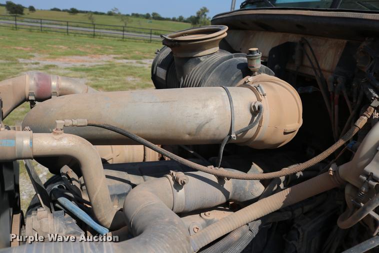 image for item DA6870 2004 Mack CV713 Granite semi truck