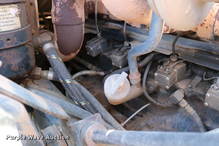 image for item DA6870 2004 Mack CV713 Granite semi truck