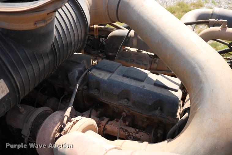 image for item DA6870 2004 Mack CV713 Granite semi truck