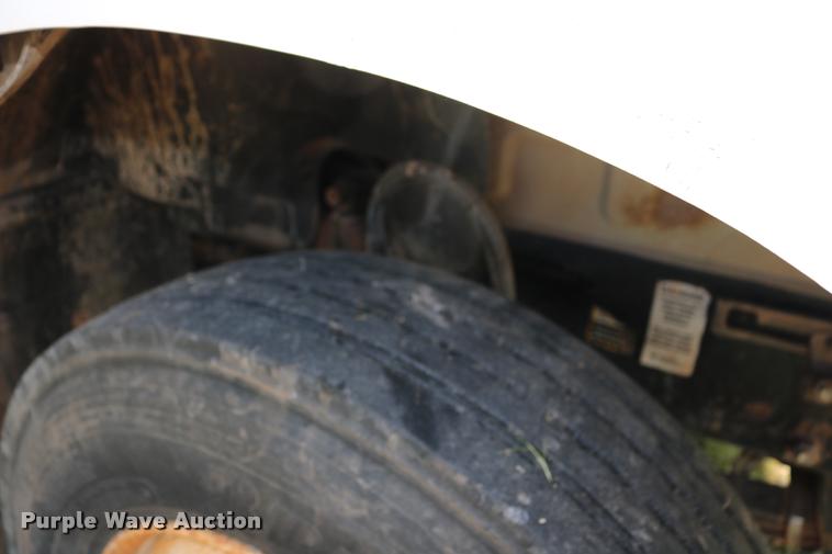 image for item DA6870 2004 Mack CV713 Granite semi truck