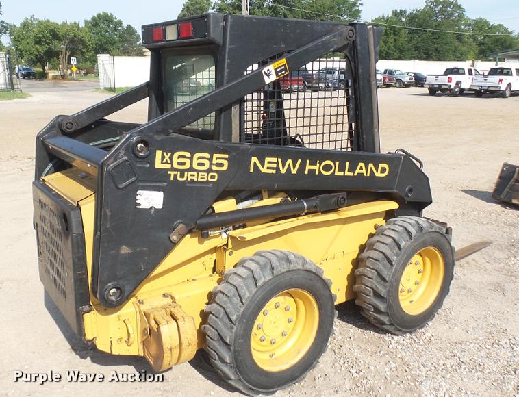 image for item DB3429 1999 New Holland LX665 skid steer