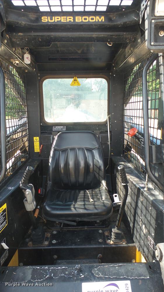 image for item DB3429 1999 New Holland LX665 skid steer