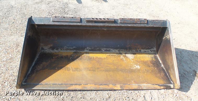 image for item DB3429 1999 New Holland LX665 skid steer