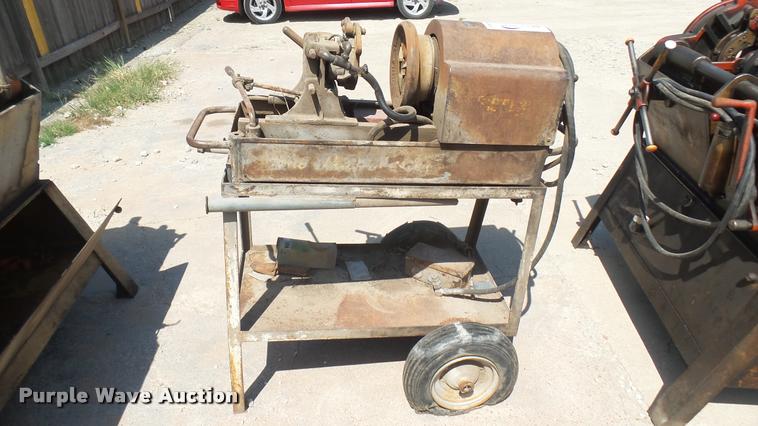 image for item DB3468 Oster pipe threader