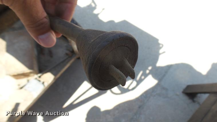 image for item DB3468 Oster pipe threader